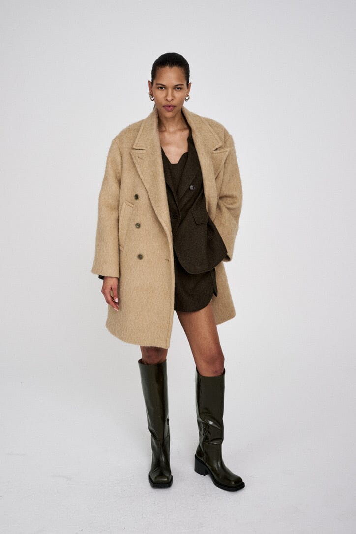 RABENS SALONER Fuzzy Oversized "LEANNA" sand