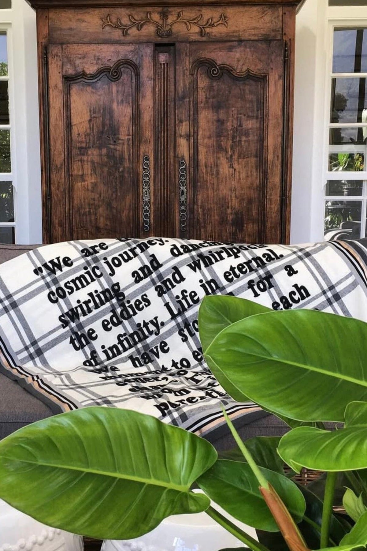 KARIEN BELLE WOOL Plaid "POETRY" off-white/black