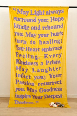 KARIEN BELLE Pashmina "POETRY" mustard