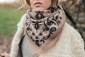 MAISON LECOMTE FLAMANT Wool/Cashmere "Scarf" taupe