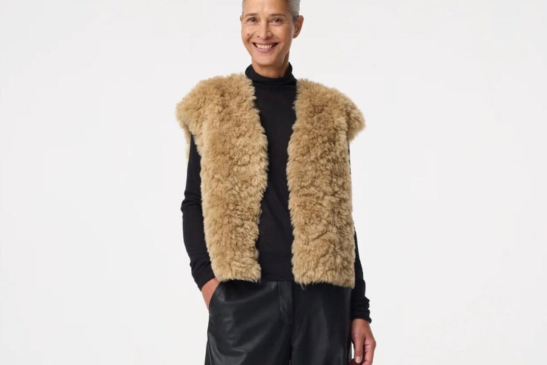 KNIT TED Fakefur Gilet "Opal" hazel