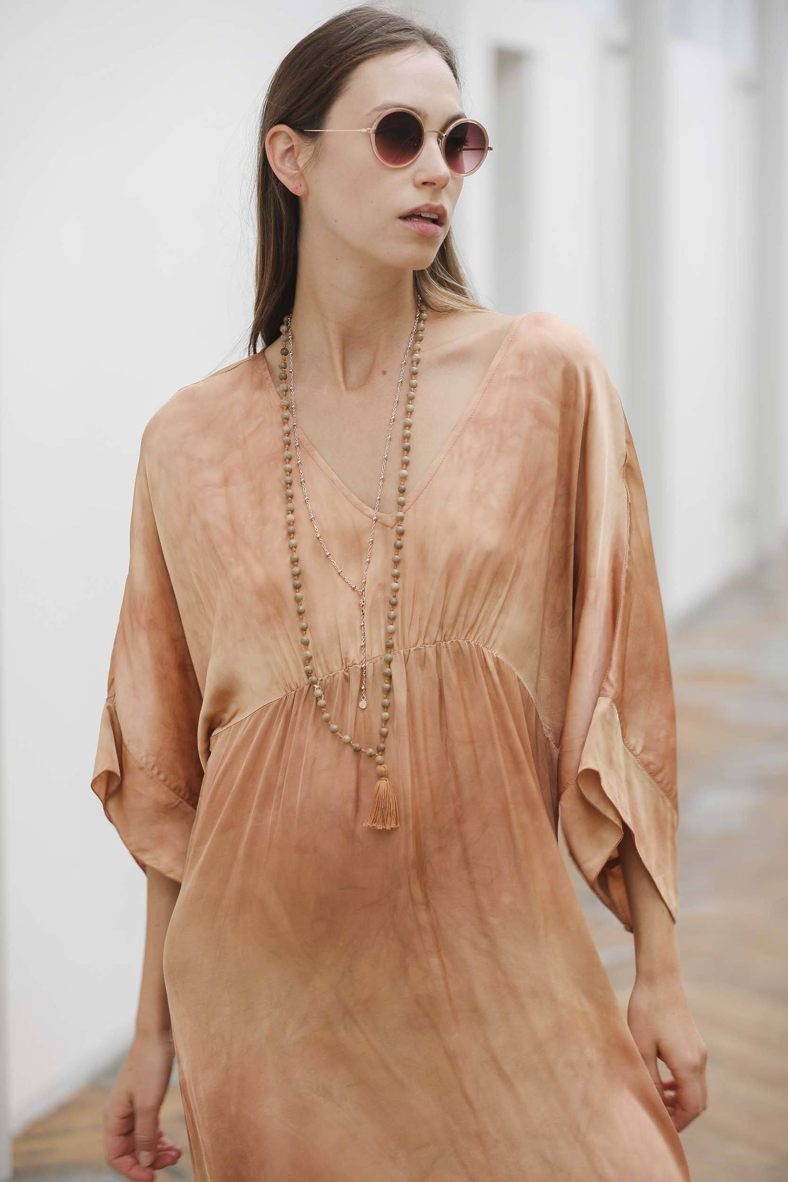 REJANE ROSENBERGER DESIGN Holzmala "Dia - Lotus" dyed caramel