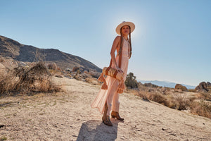 Wandering Picknick Decke - WILD PEACH von WANDERING FOLK