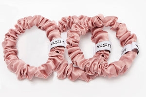 Scrunchies "The Hair Cloud" von Minimalista mini marshmallow