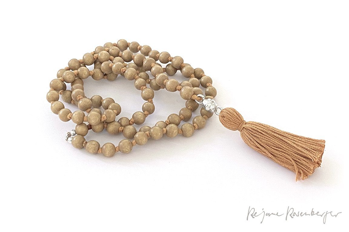 REJANE ROSENBERGER DESIGN Holzmala "Dia - Lotus" dyed caramel