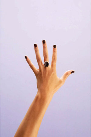 KAROLIN VAN LOON "24" Magma Noir